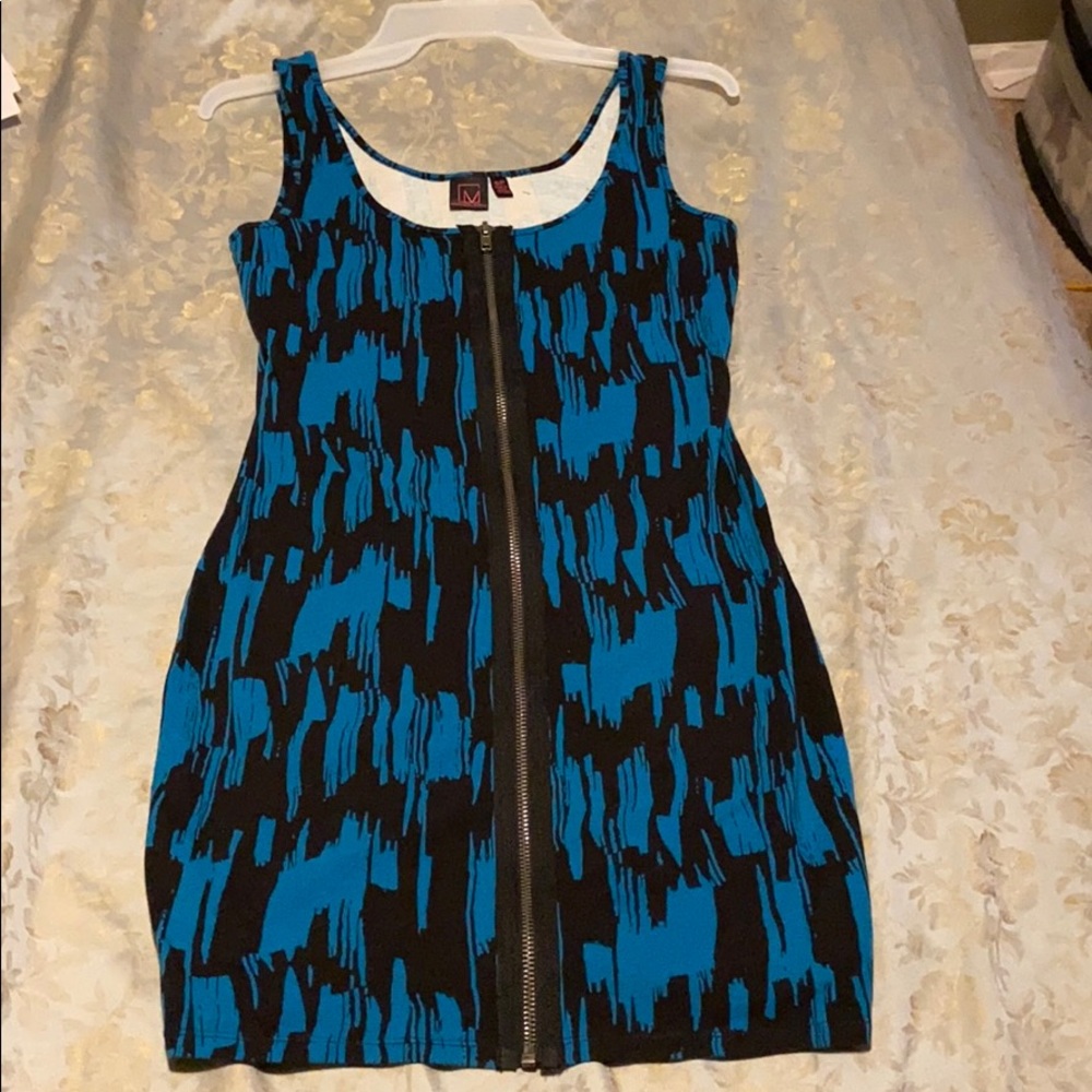 Material Girl zip front dress size Small Petite